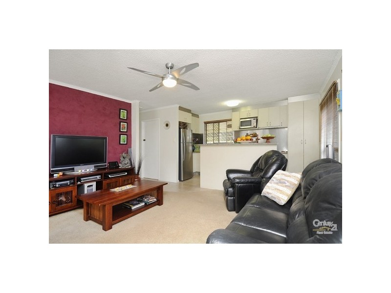 19 Lesley Avenue, Miami QLD 4220