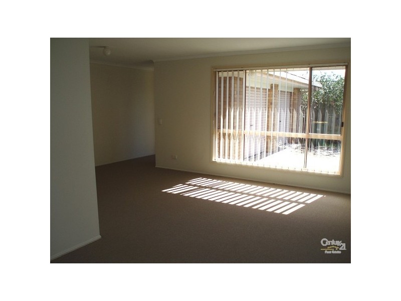 91 Southlake Drive, Varsity Lakes QLD 4227