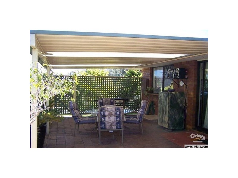 4 Walrus Drive, Ashmore QLD 4214