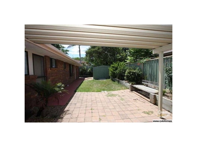 4 Walrus Drive, Ashmore QLD 4214