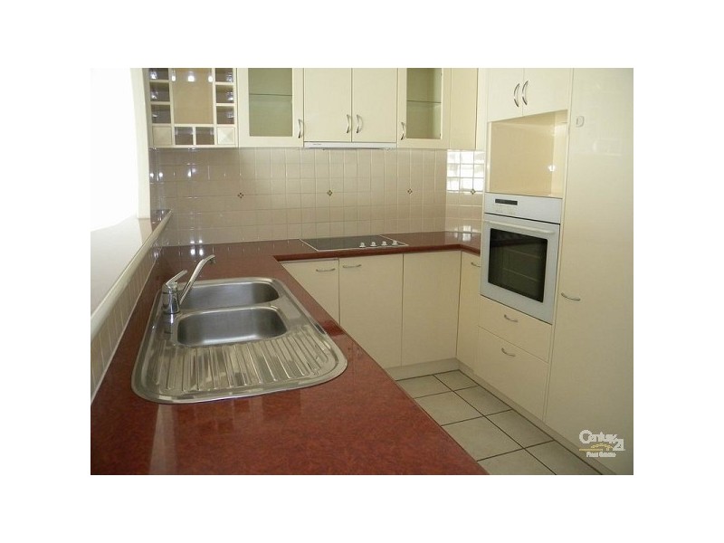 2214 Gold Coast Highway, Mermaid Waters QLD 4218