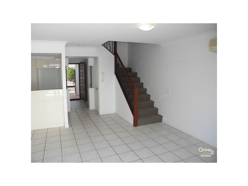 2214 Gold Coast Highway, Mermaid Waters QLD 4218