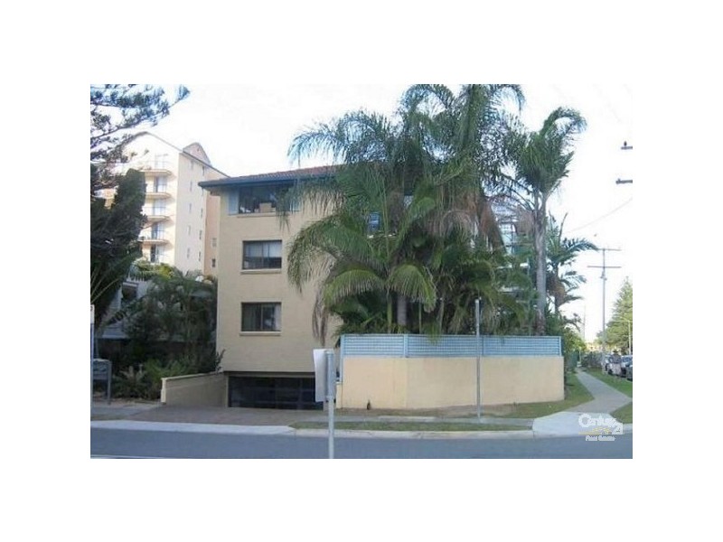 7/14 First Avenue, Broadbeach QLD 4218