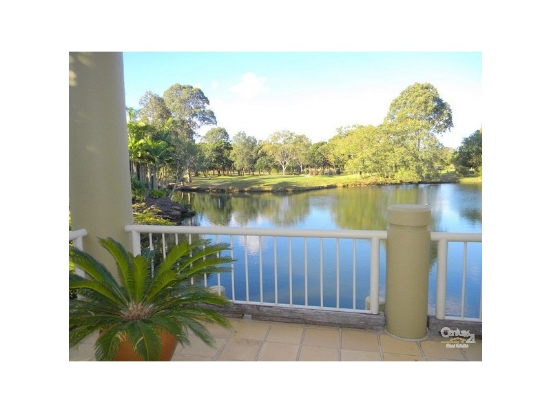 142/125 Santa Cruz Blvd, Clear Island Waters QLD 4226