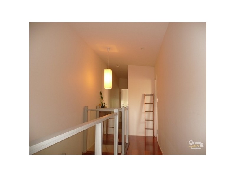 1/105 Dolphin Avenue, Mermaid Beach QLD 4218