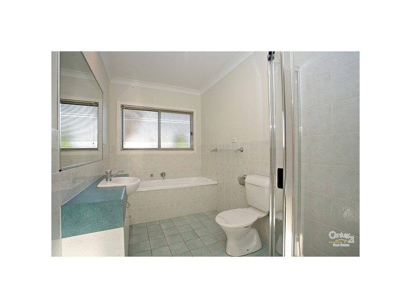 1/94 – 2/94 Sunshine Parade, Miami QLD 4220