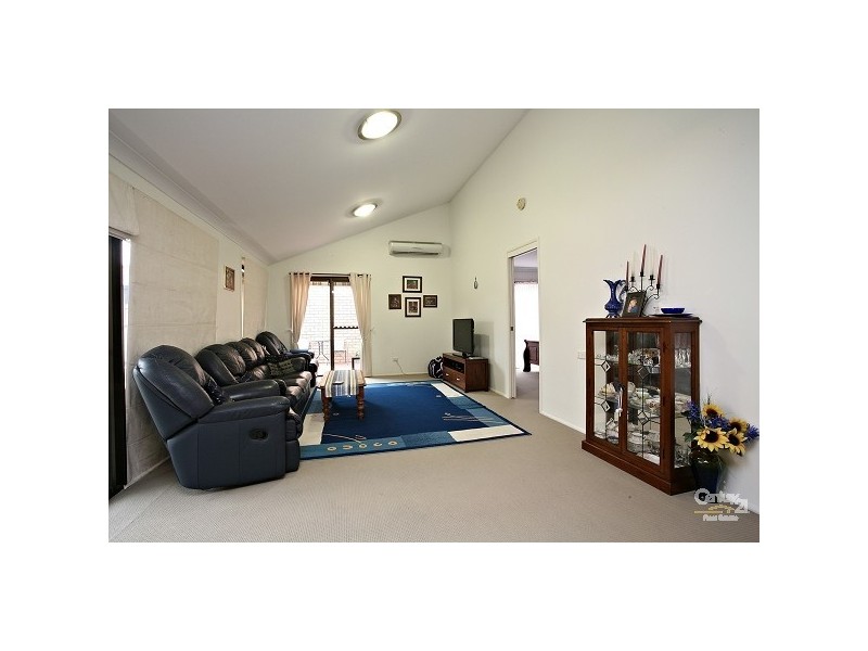 247 Ron Penhaligon Way, Robina QLD 4226