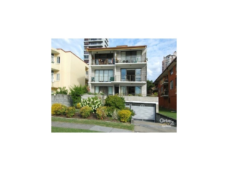 12 Chelsea Avenue, Broadbeach QLD 4218
