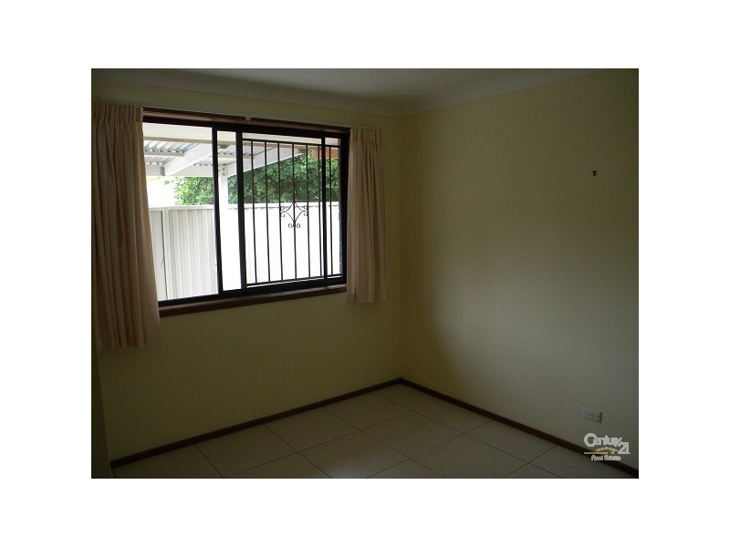 2/28 Hokitika, Broadbeach Waters QLD 4218