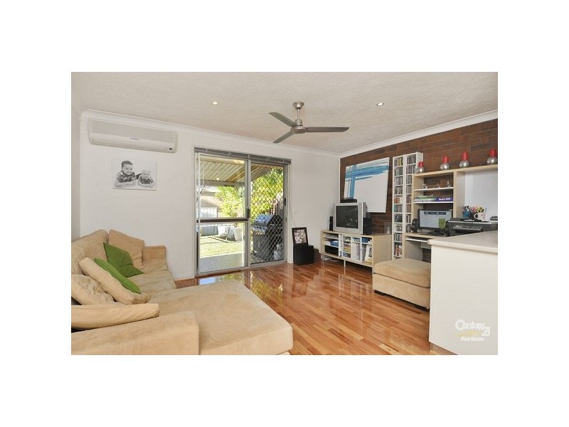 1/3 Snipe Street, Miami QLD 4220