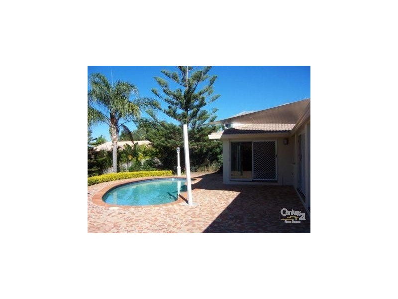 348 Rio Vista Blvd, Mermaid Waters QLD 4218