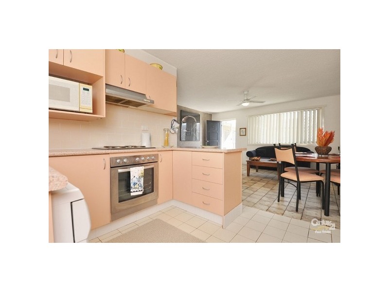 7/2 Heron Avenue, Mermaid Beach QLD 4218