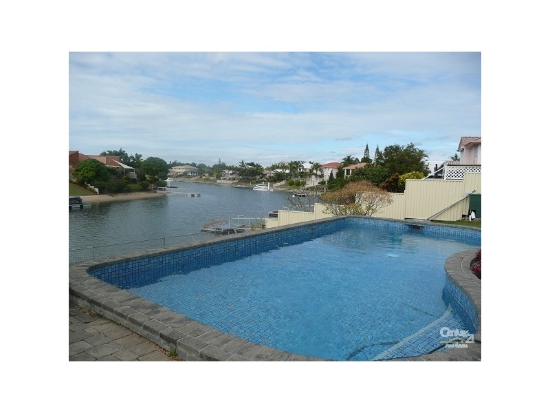 27 Allandale En, Mermaid Waters QLD 4218