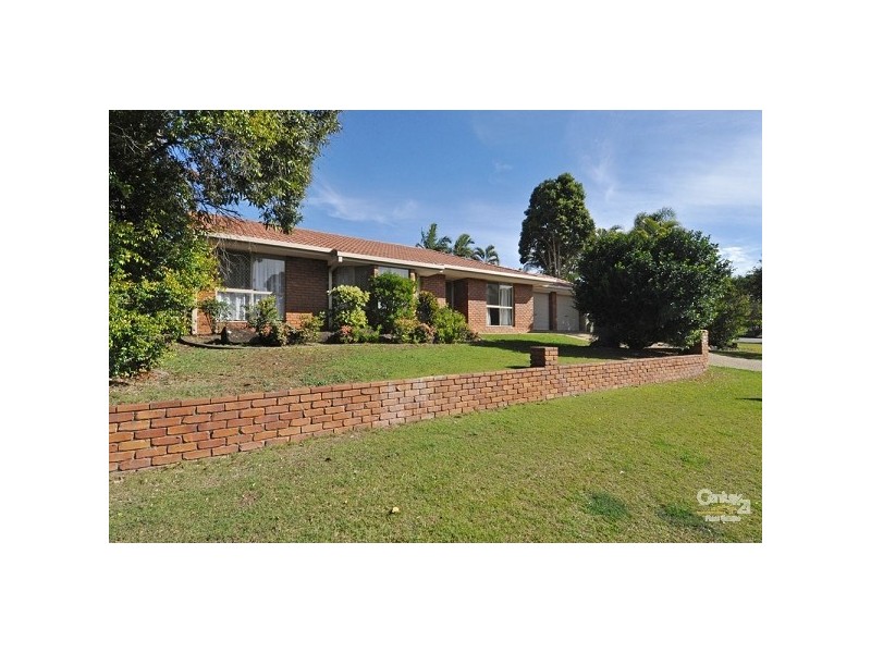 4 Sawgrass Place, Robina QLD 4226