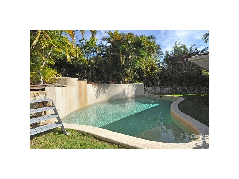 4 Sawgrass Place, Robina QLD 4226