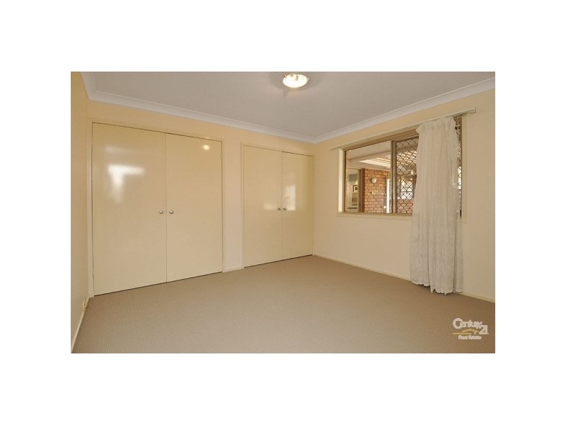 4 Sawgrass Place, Robina QLD 4226