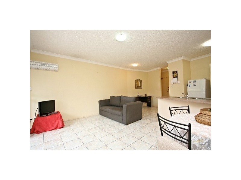 7/21 Markeri Street, Mermaid Waters QLD 4218