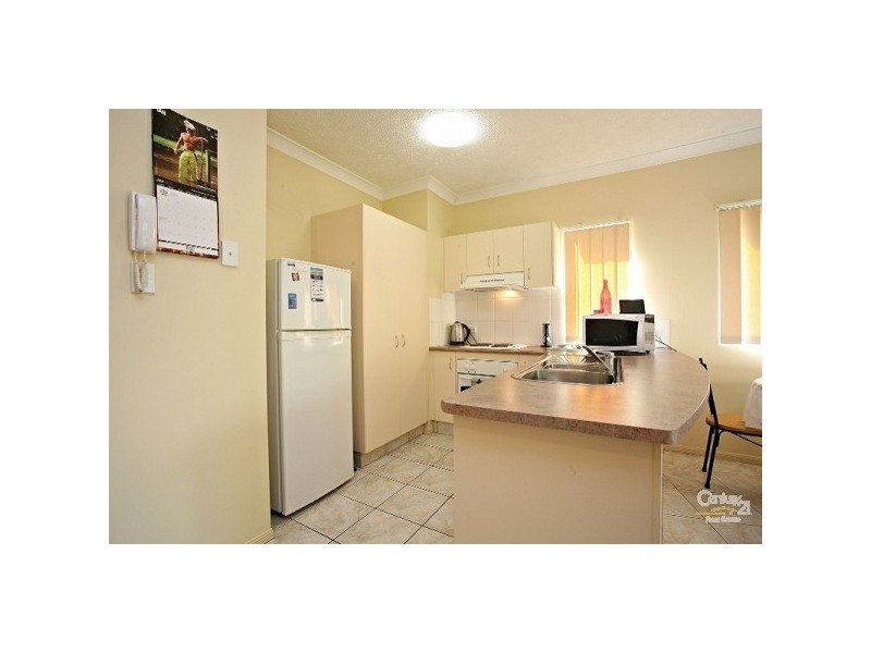 7/21 Markeri Street, Mermaid Waters QLD 4218