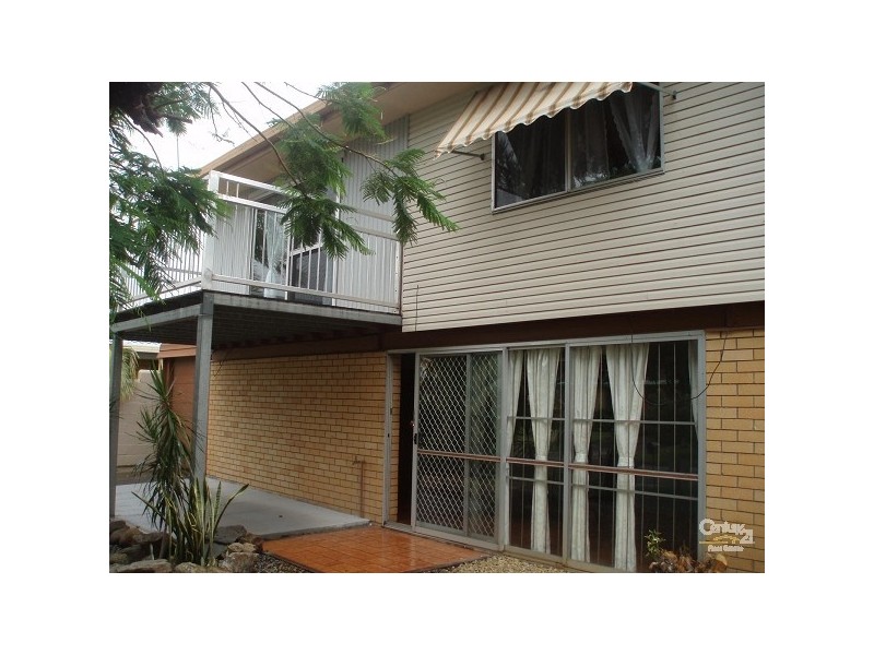 15 Rosemont Avenue, Broadbeach Waters QLD 4218