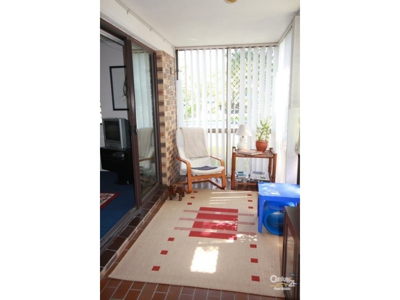 56 Oceanic Drive, Mermaid Waters QLD 4218