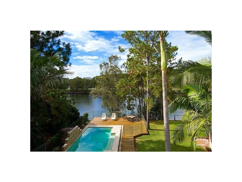 22 Lancelin Drive, Mermaid Waters QLD 4218