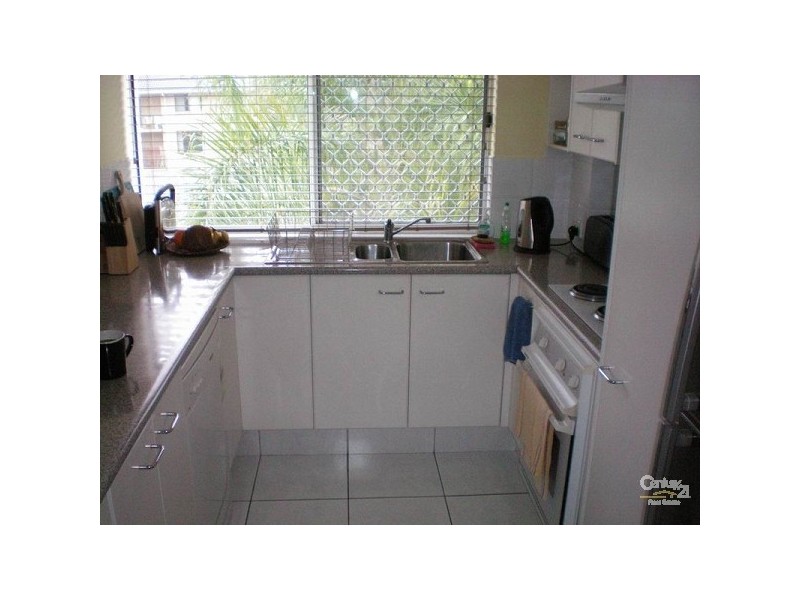6/10 Jubilee Ave, Broadbeach QLD 4218