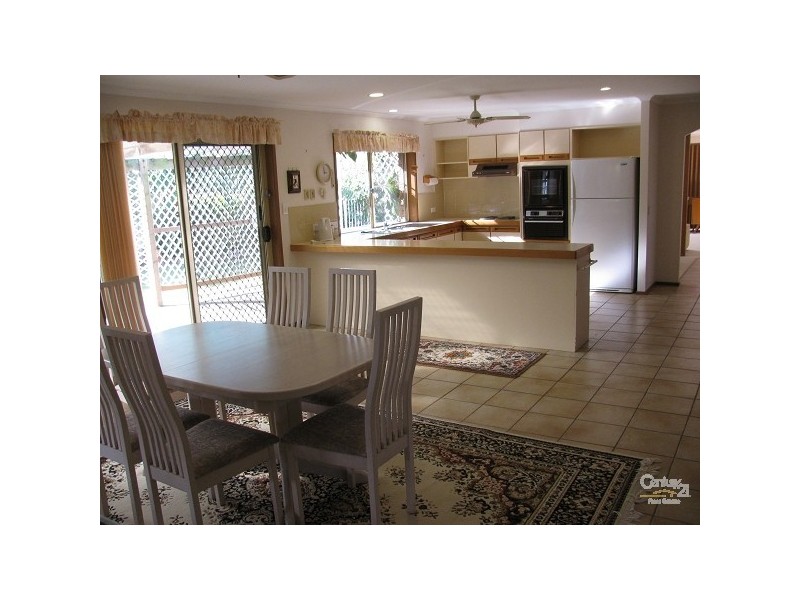 267 Ron Penhaligon Way, Robina QLD 4226