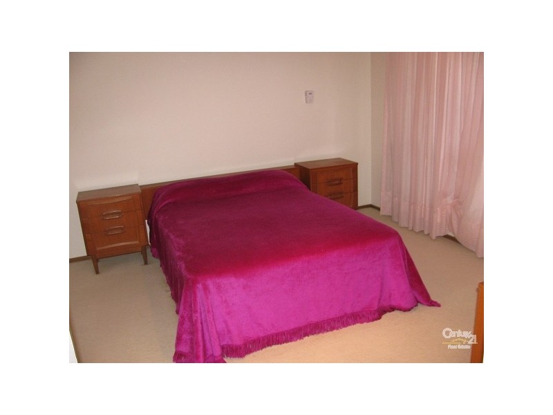 267 Ron Penhaligon Way, Robina QLD 4226