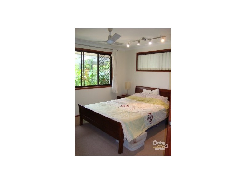32 Joeith Court, Miami QLD 4220