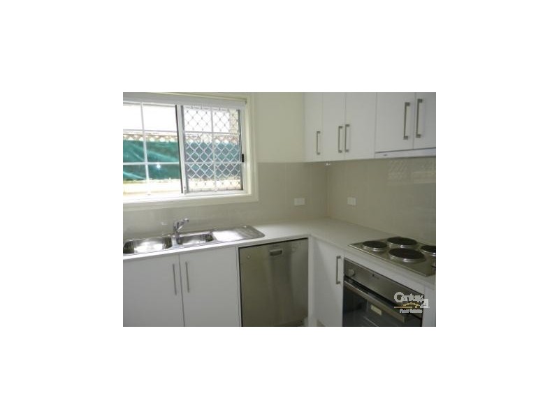 2/30 Sunbrite Avenue, Mermaid Beach QLD 4218