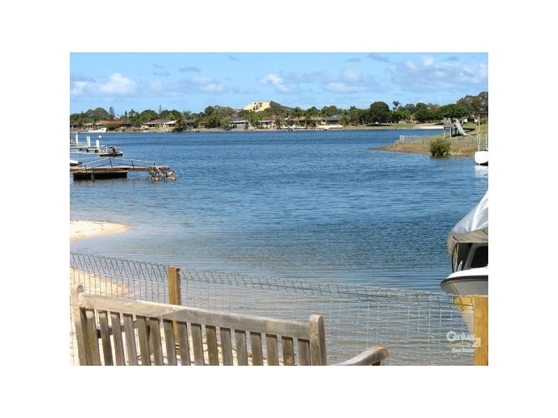 344 Rio Vista Boulevard, Mermaid Waters QLD 4218