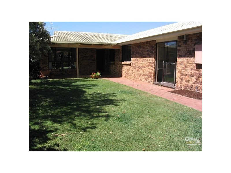 344 Rio Vista Boulevard, Mermaid Waters QLD 4218
