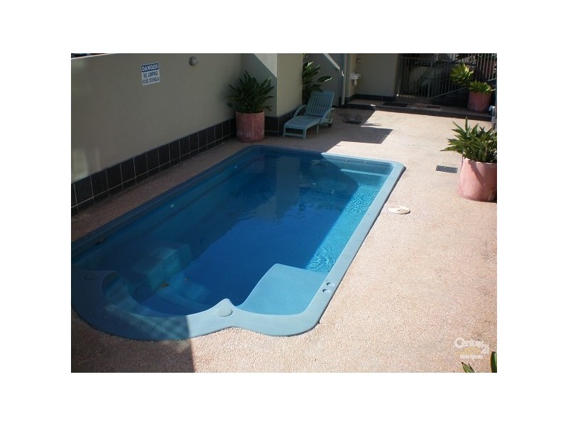 11/18 Rose Street, Southport QLD 4215