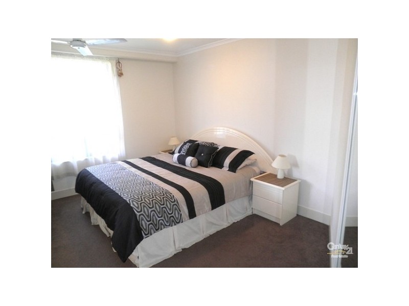 30 Surf Parade NEPTUNE RESORT, Broadbeach QLD 4218
