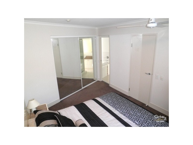 30 Surf Parade NEPTUNE RESORT, Broadbeach QLD 4218