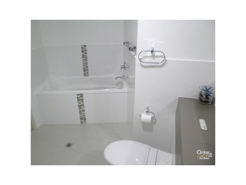 30 Surf Parade NEPTUNE RESORT, Broadbeach QLD 4218