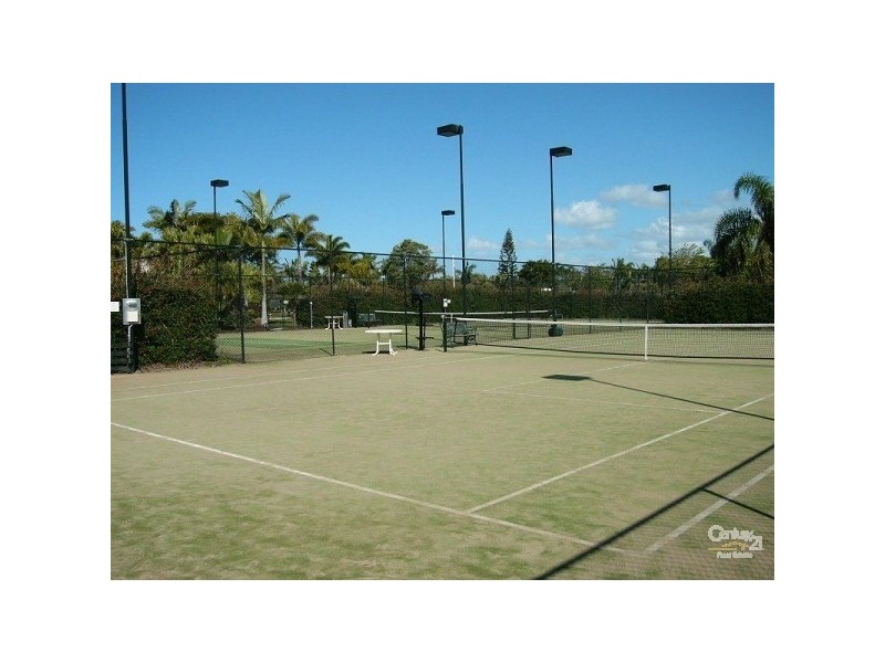 132/125 Santa Cruz Blvd, Clear Island Waters QLD 4226