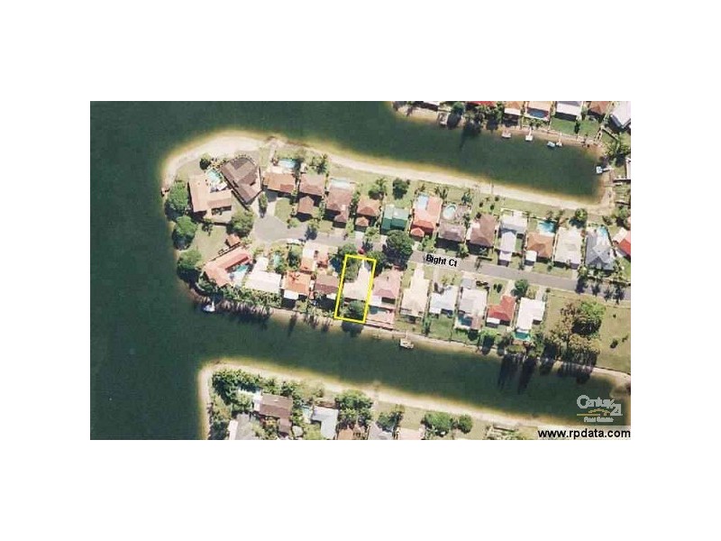 22 Bight Court, Mermaid Waters QLD 4218