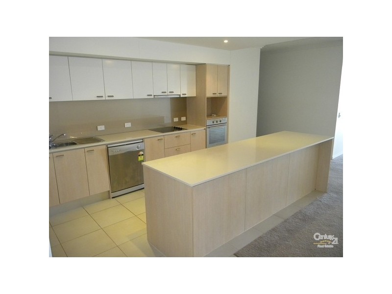 17/255 Varsity Parade THE CAPE, Varsity Lakes QLD 4227