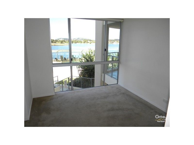 17/255 Varsity Parade THE CAPE, Varsity Lakes QLD 4227