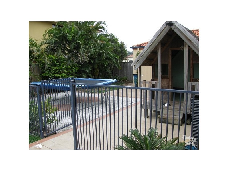 93 Dunlin Drive, Burleigh Waters QLD 4220