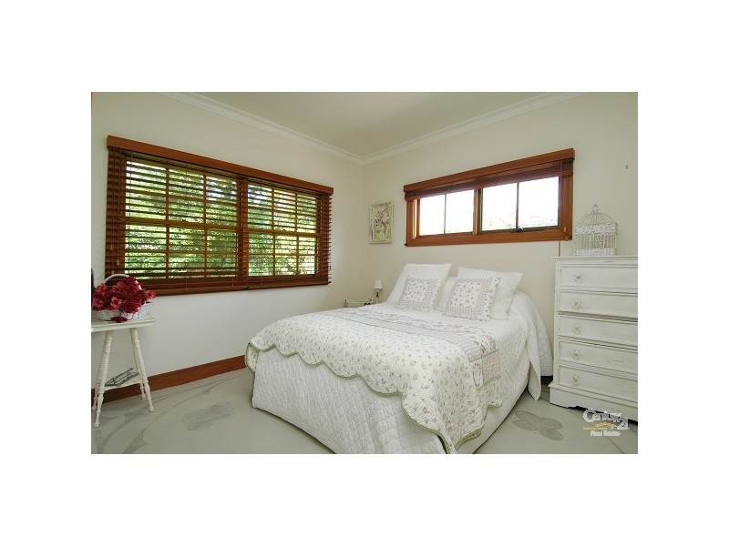 12 Tennyson Place, Robina QLD 4226