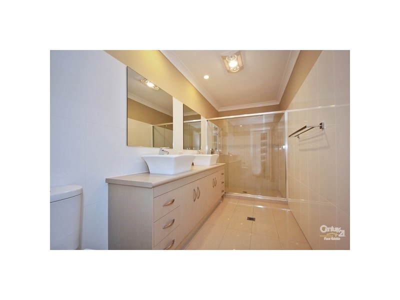 3/11 Andromeda Parade, Robina QLD 4226
