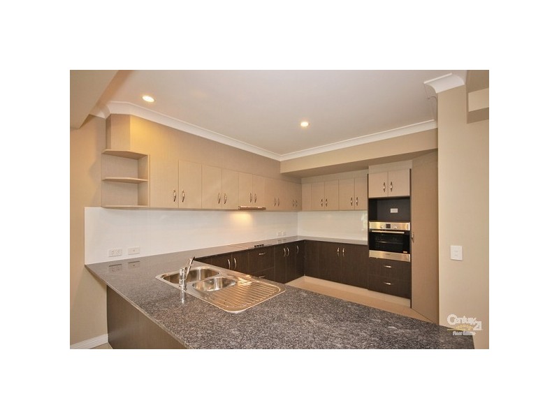 3/11 Andromeda Parade, Robina QLD 4226