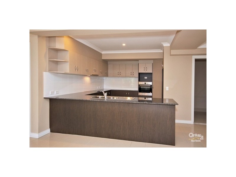 3/11 Andromeda Parade, Robina QLD 4226