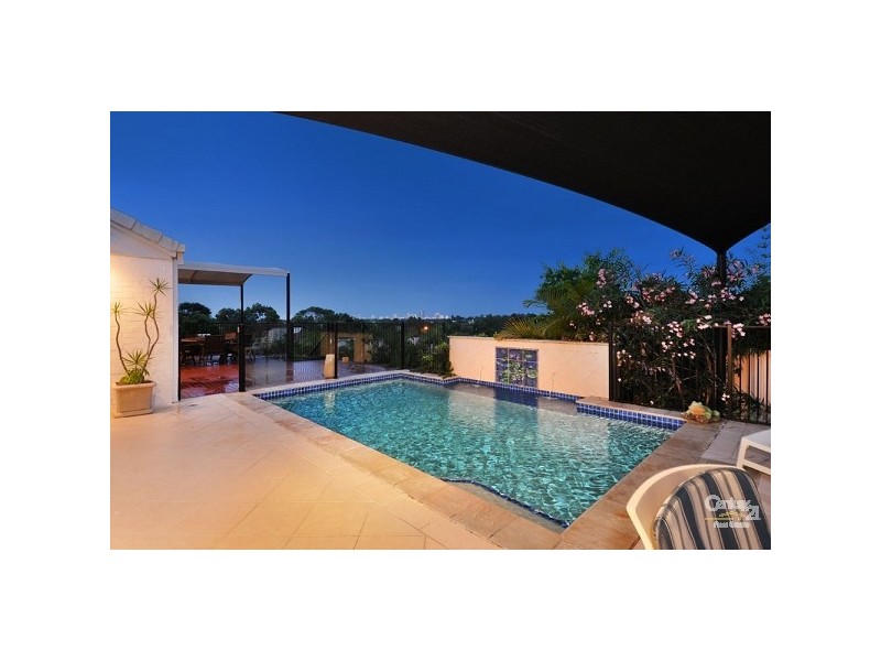 18 Sawgrass Place, Robina QLD 4226