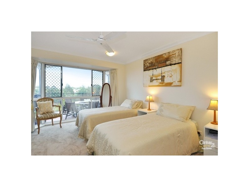 18 Sawgrass Place, Robina QLD 4226