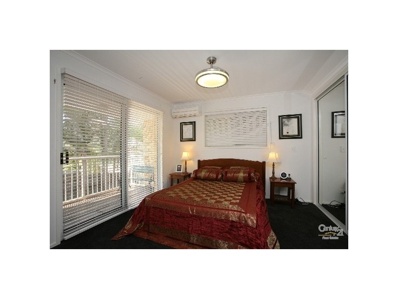 1/15 Stewart Parade, Ashmore QLD 4214