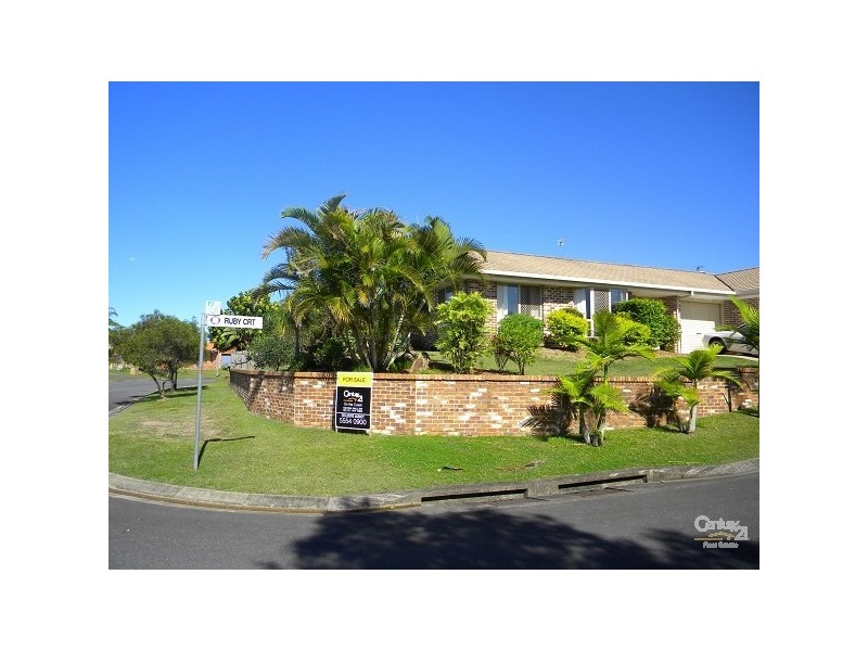 1/2 Ruby Court, Burleigh Waters QLD 4220