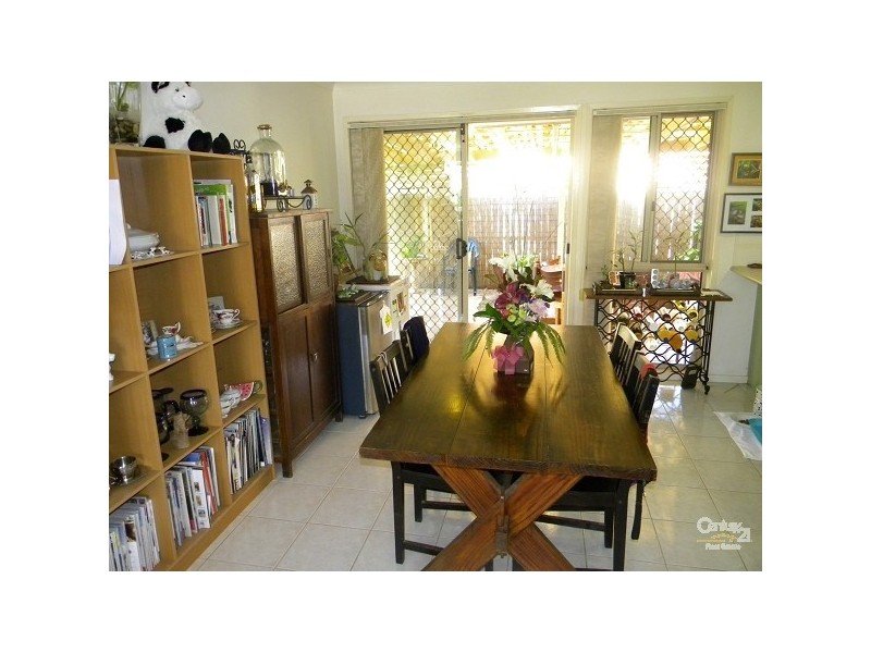 1/2 Ruby Court, Burleigh Waters QLD 4220